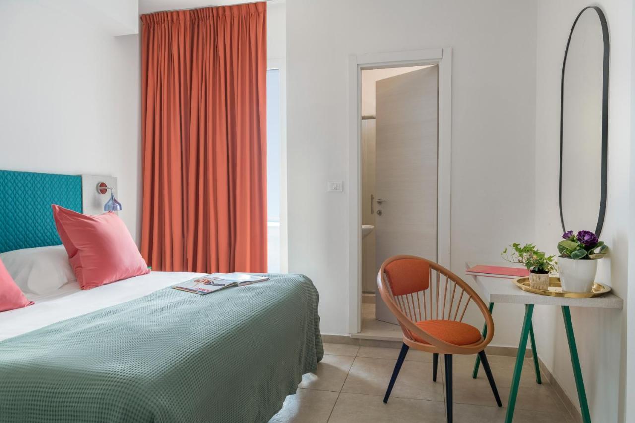 Hotel Rainbow ***S Ρίμινι Εξωτερικό φωτογραφία